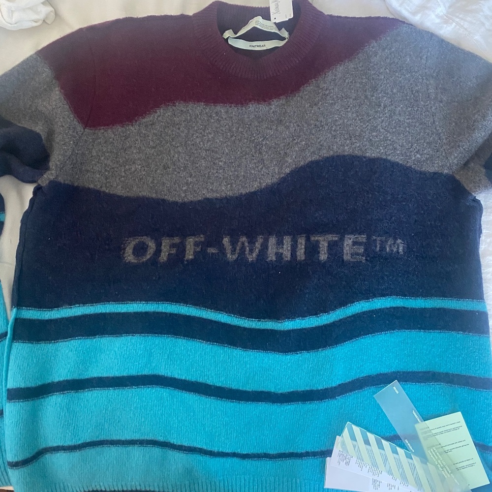 Off white brand new wool sweater